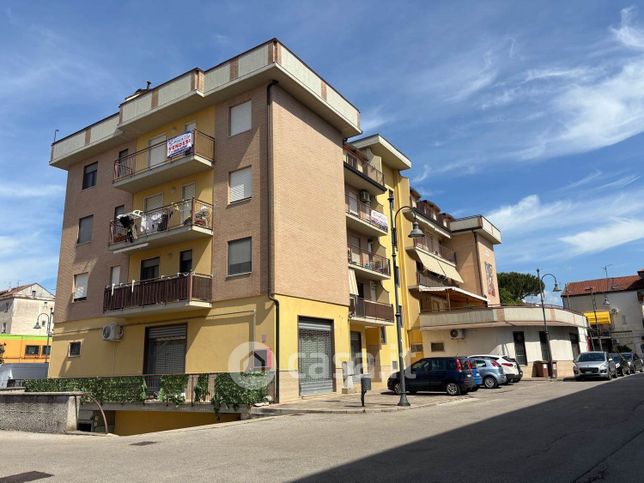 Appartamento in residenziale in Via Papa Pio XI 43