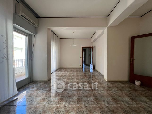 Appartamento in residenziale in Via Antonino Cutroneo 86