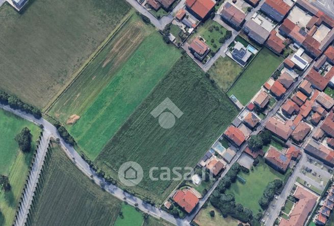 Terreno edificabile in residenziale in Via Roma 23