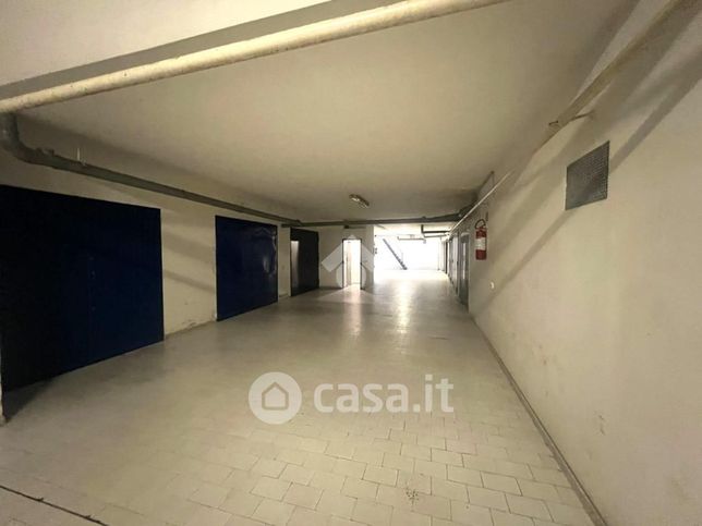 Garage/posto auto in residenziale in Via Silvio Pellico 47