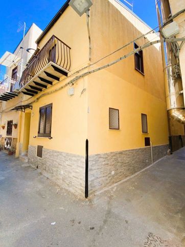 Appartamento in residenziale in Via San Michele 13
