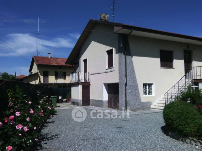 Villa in residenziale in Via Dottore Croce 25