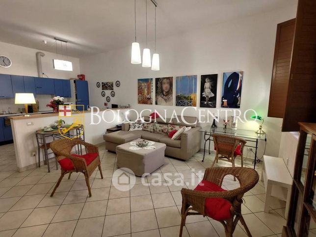 Appartamento in residenziale in Via Carbonara