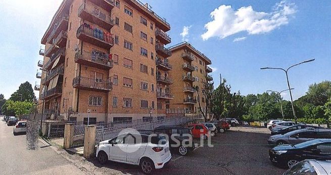 Appartamento in residenziale in Via dei Platani 32