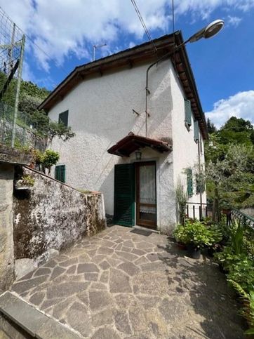Villetta a schiera in residenziale in Via Mammianese