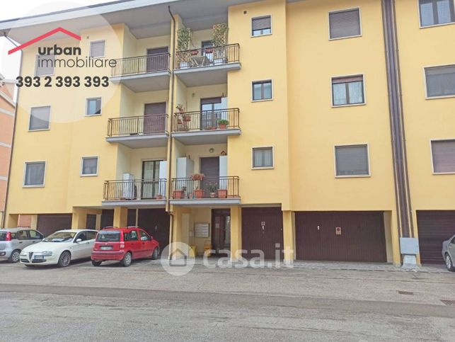 Appartamento in residenziale in Via Lussemburgo 10