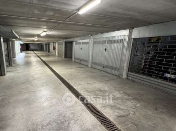 Box/posto auto in residenziale in Via Martiri della LibertÃ 