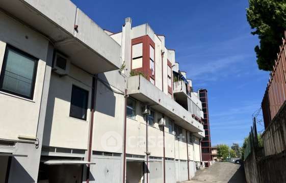 Appartamento in residenziale in Via Quadrato 98