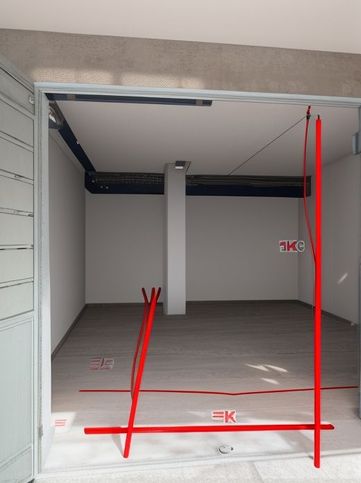 Garage/posto auto in residenziale in Via Nizza 10