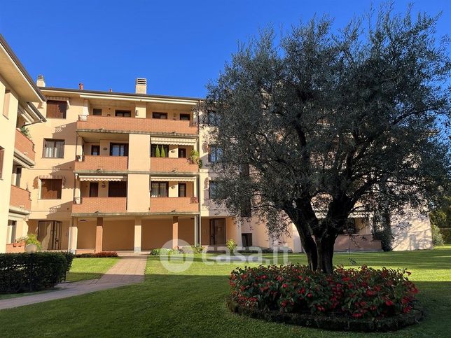 Appartamento in residenziale in Via Adda