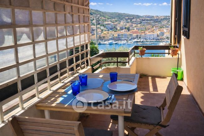 Appartamento in residenziale in Via Discesa del Valle