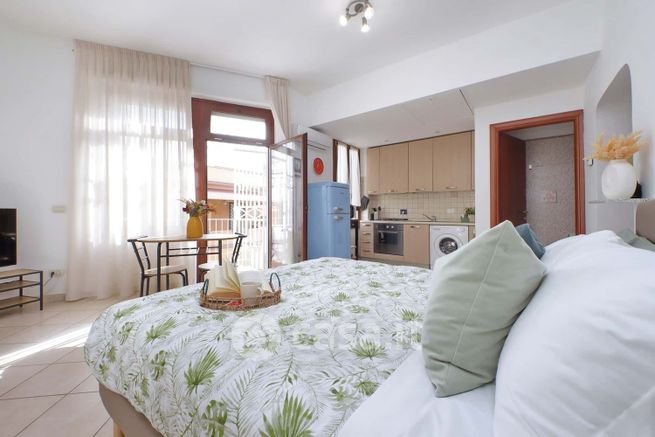 Appartamento in residenziale in Piazza G. Battista Grassi 24