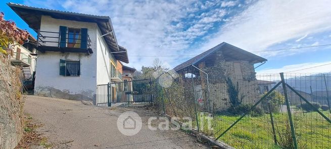 Casa indipendente in residenziale in Frazione Piletta 1