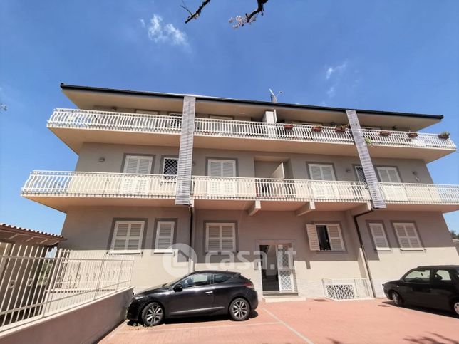 Appartamento in residenziale in Via del Casale Paoloni 114