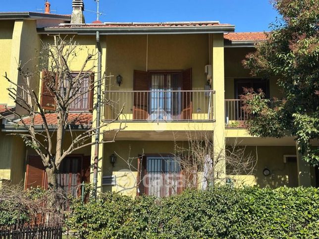 Villetta a schiera in residenziale in Via L. Giorgieri 6