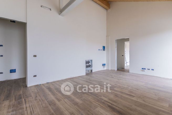 Appartamento in residenziale in Via Mascazza