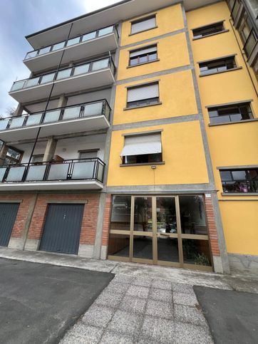 Appartamento in residenziale in Via Alessandro Manzoni 76