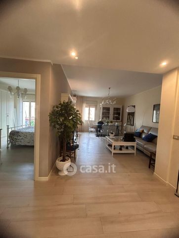 Appartamento in residenziale in Viale Zecchino