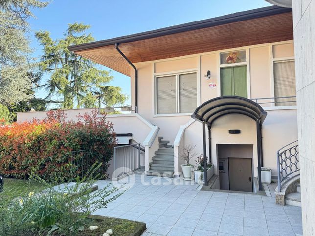 Appartamento in residenziale in Via Fratelli Cagnoni