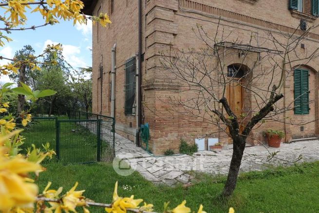 Appartamento in residenziale in cassia sud