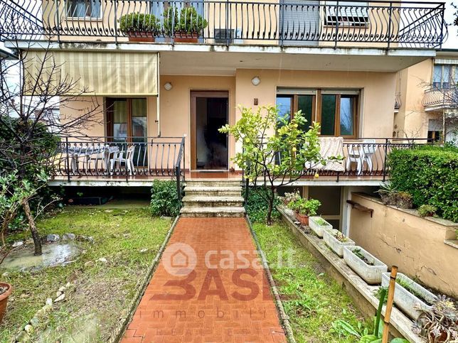 Appartamento in residenziale in Via Renato Fucini