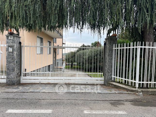 Appartamento in residenziale in Via della Madonnina 20