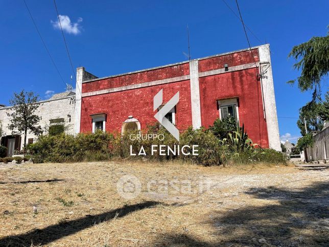 Rustico/casale in residenziale in Via Martiri della Libertà