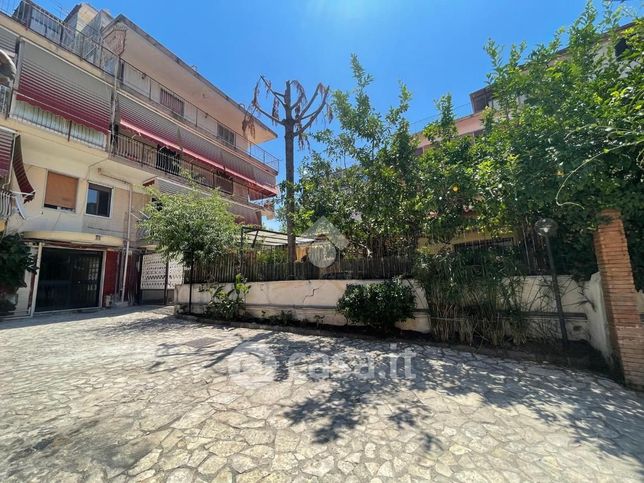 Appartamento in residenziale in Via Buongiovanni 76