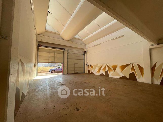 Box/posto auto in residenziale in 