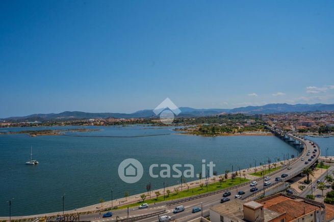 Appartamento in residenziale in Via de Filippi 39