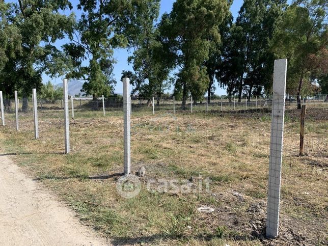 Terreno agricolo in commerciale in 