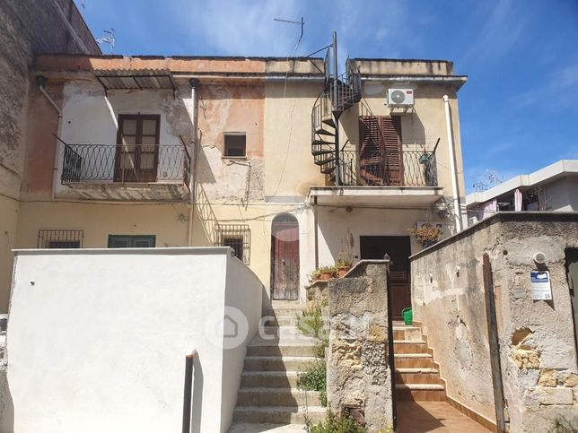 Appartamento in residenziale in Via Giusino 15
