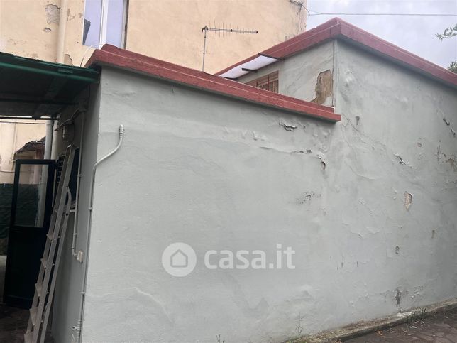 Casa indipendente in residenziale in 