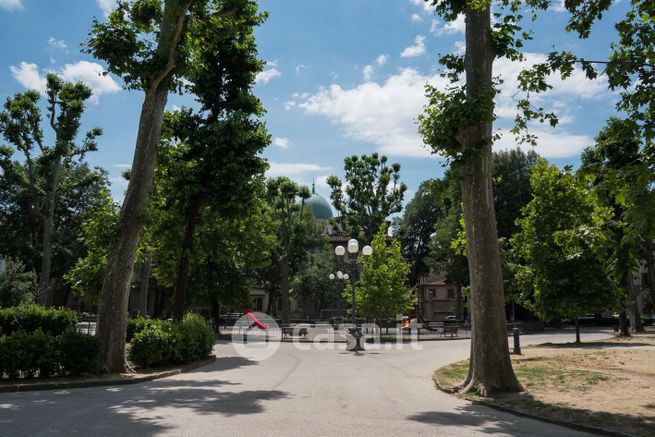 Appartamento in residenziale in Piazza Massimo D'Azeglio