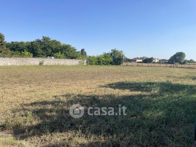 Terreno edificabile in residenziale in 