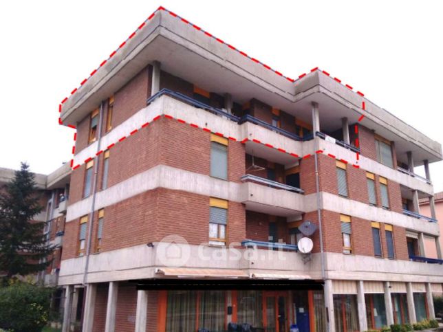 Appartamento in residenziale in Via Tiberina 244
