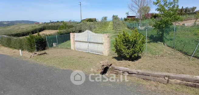 Terreno agricolo in commerciale in Via Poggiberna