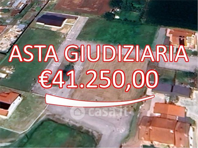 Terreno agricolo in commerciale in Via Arnaldo Abate 36