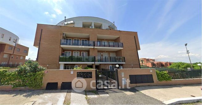 Appartamento in residenziale in Via Cardinale Luigi Traglia 95