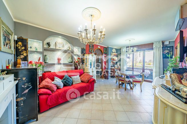 Appartamento in residenziale in Via del Chionso 40