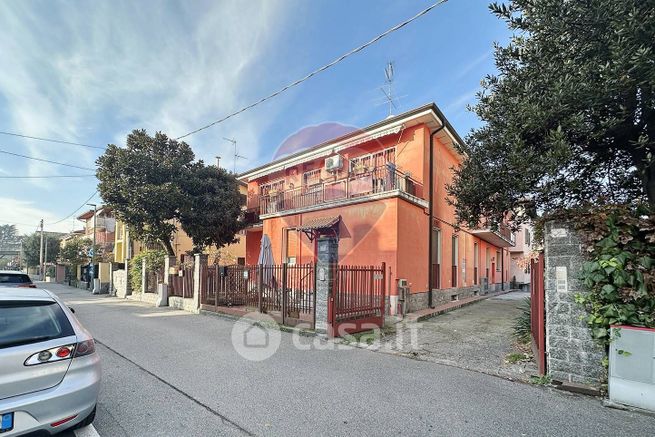 Appartamento in residenziale in Via Carrobbio 4 -8