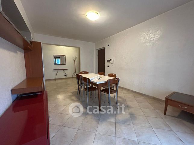 Appartamento in residenziale in Via Popilia 250