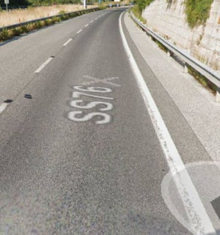 Terreno agricolo in commerciale in Strada Statale 76