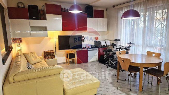 Appartamento in residenziale in Via Tullio Ascarelli 88