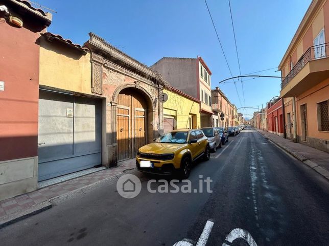 Casa indipendente in residenziale in Via Daniele Manin 85
