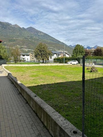 Terreno edificabile in residenziale in Via Neresina