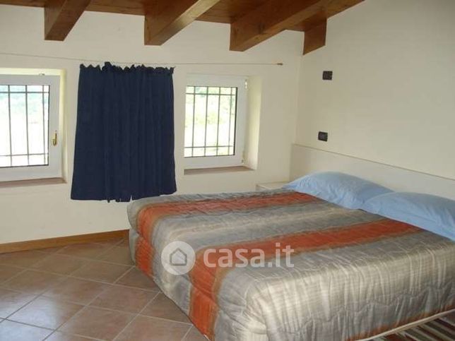 Appartamento in residenziale in Via Maggiore Morello