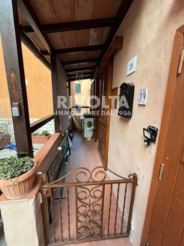 Appartamento in residenziale in Via della Costa