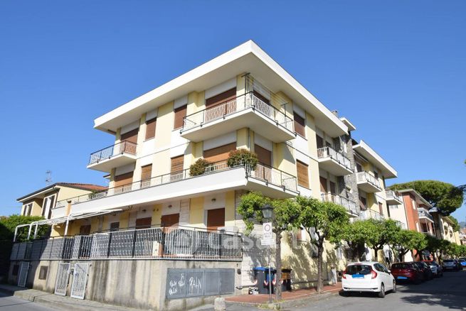 Appartamento in residenziale in Via Diano San Pietro 21
