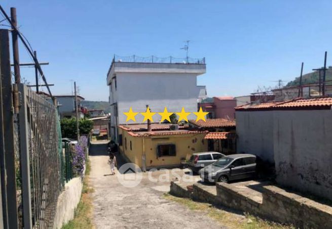 Appartamento in residenziale in III Traversa Pisciarelli